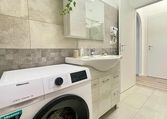 Apartament Eur San Marco